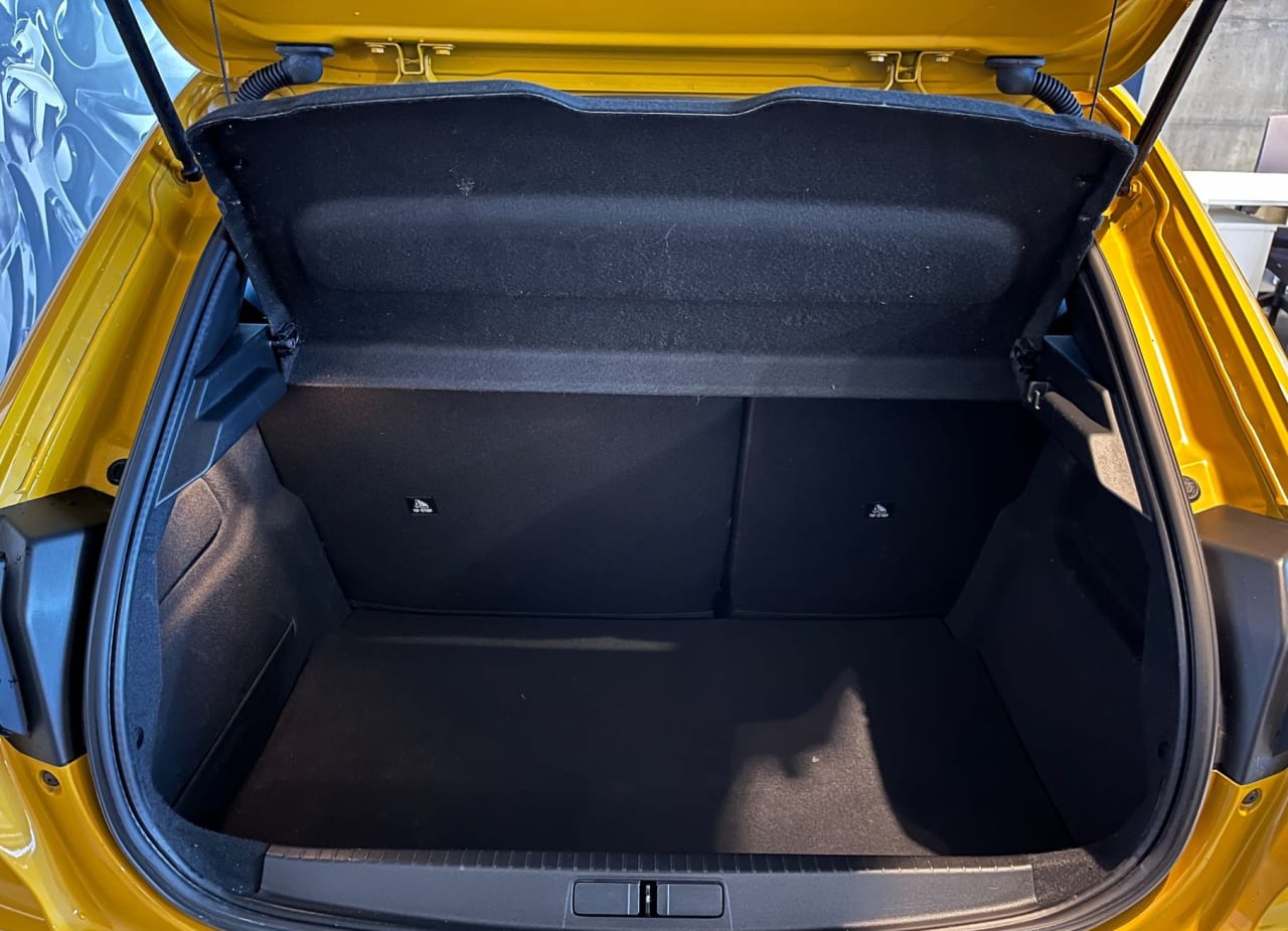 Zdjęcie oferty Peugeot 208 nr. 11