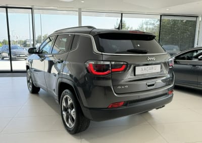 Zdjęcia oferty Jeep Compass nr. 4