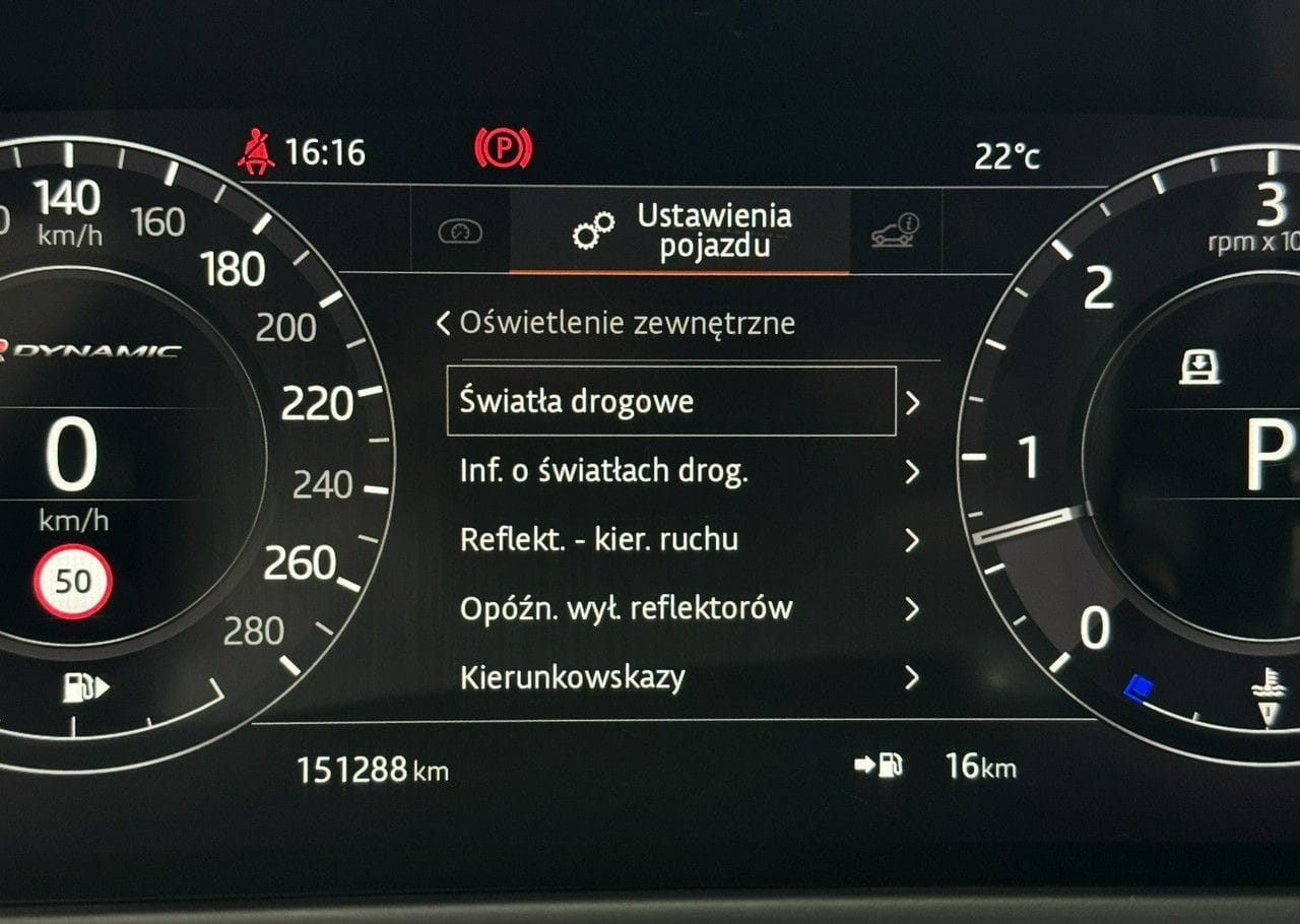 Zdjęcie oferty Land Rover Range Rover Velar nr. 27