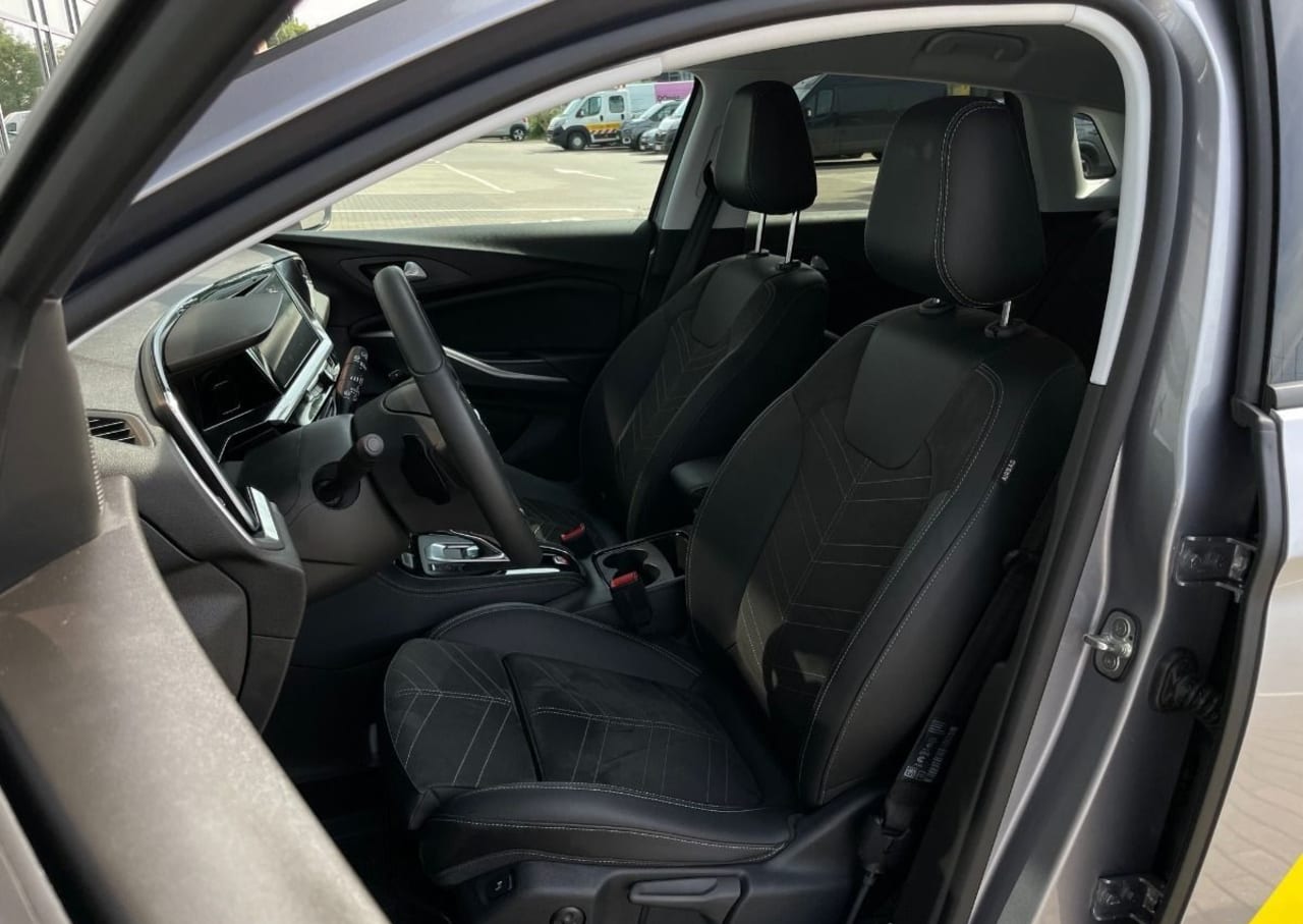 Zdjęcie oferty Opel Grandland nr. 10