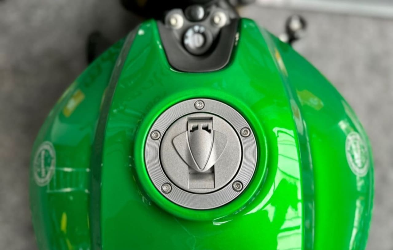 Zdjęcie oferty Benelli 752-s nr. 27
