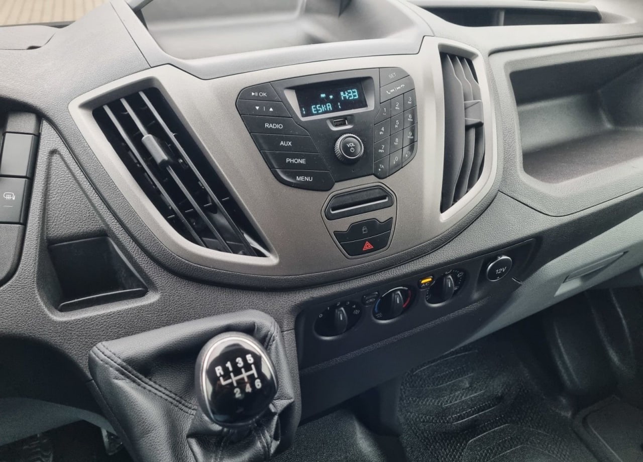 Zdjęcie oferty Ford Transit *99900zl NETTO* Kontener 8 ePAL 2,0 TdCI/170KM nr. 19