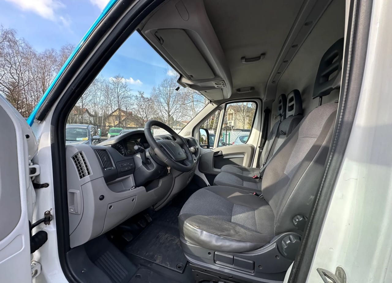 Zdjęcie oferty Peugeot BOXER nr. 11