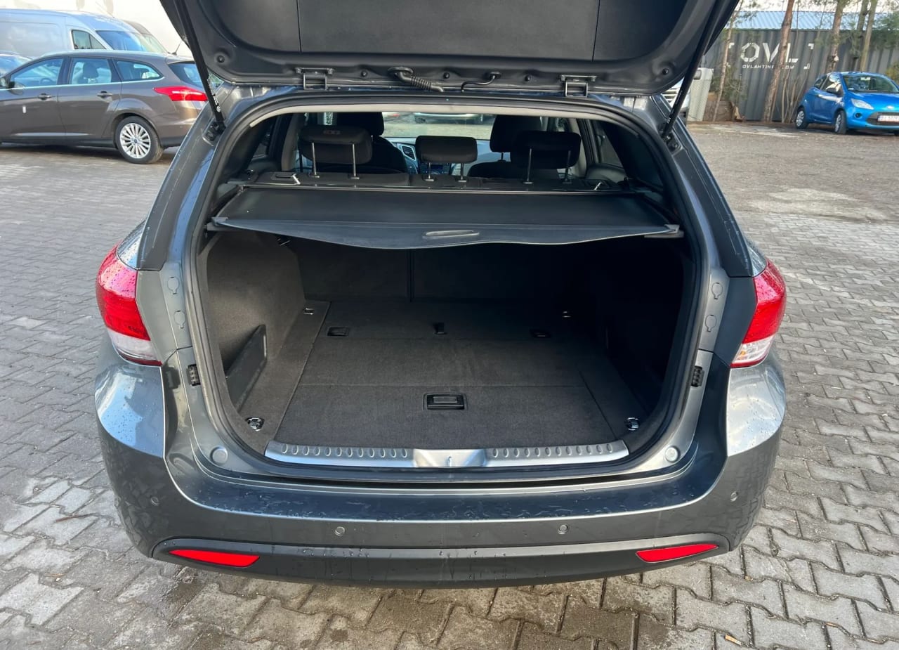 Zdjęcie oferty Hyundai i40 nr. 17
