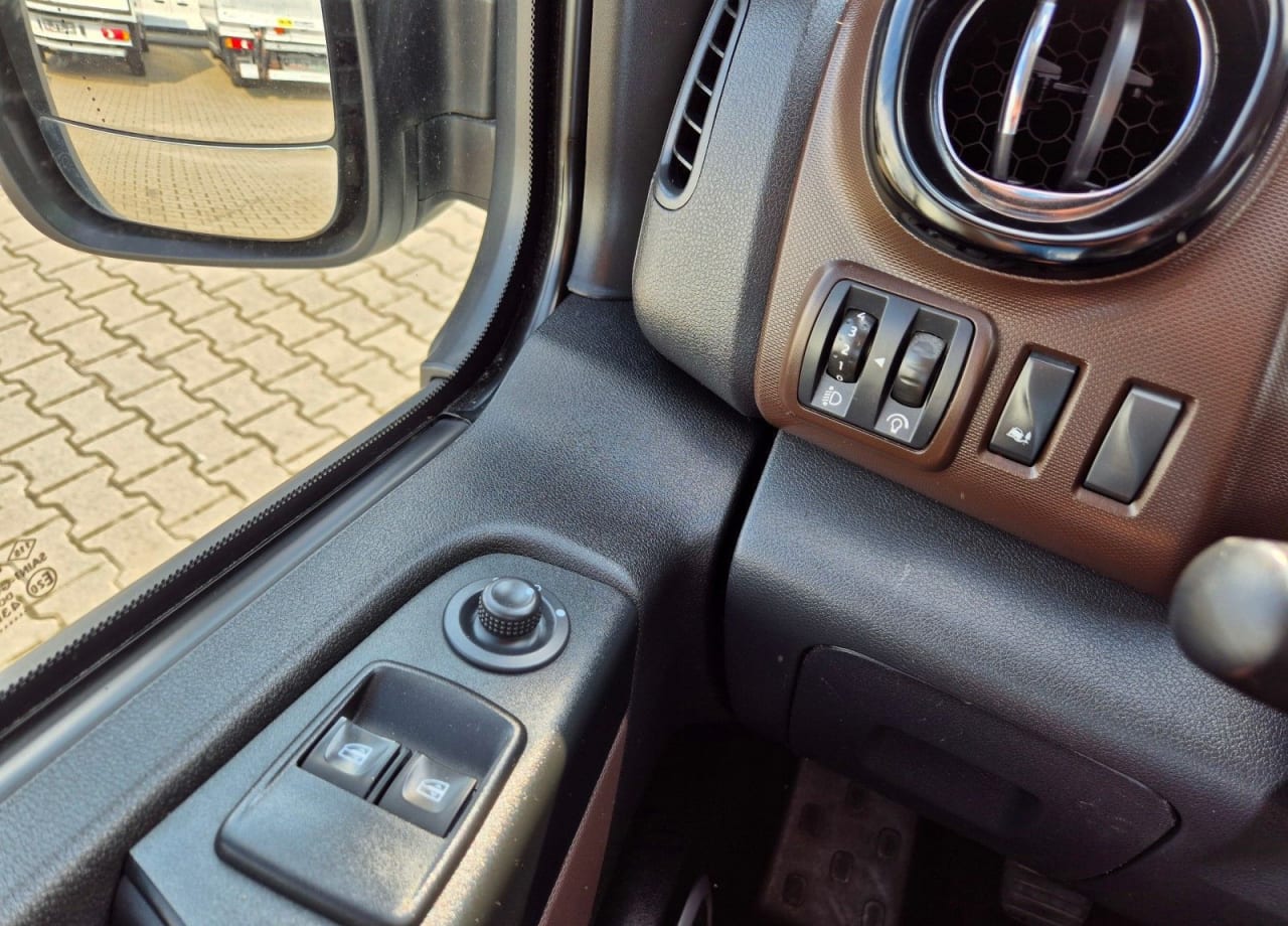Zdjęcie oferty Fiat Talento L2H1 *69900zł NETTO* Brygadówka 6 osób 1,6mJET/120KM nr. 13