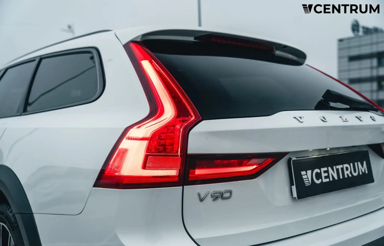 Zdjęcie oferty Volvo V90 Cross Country nr. 14