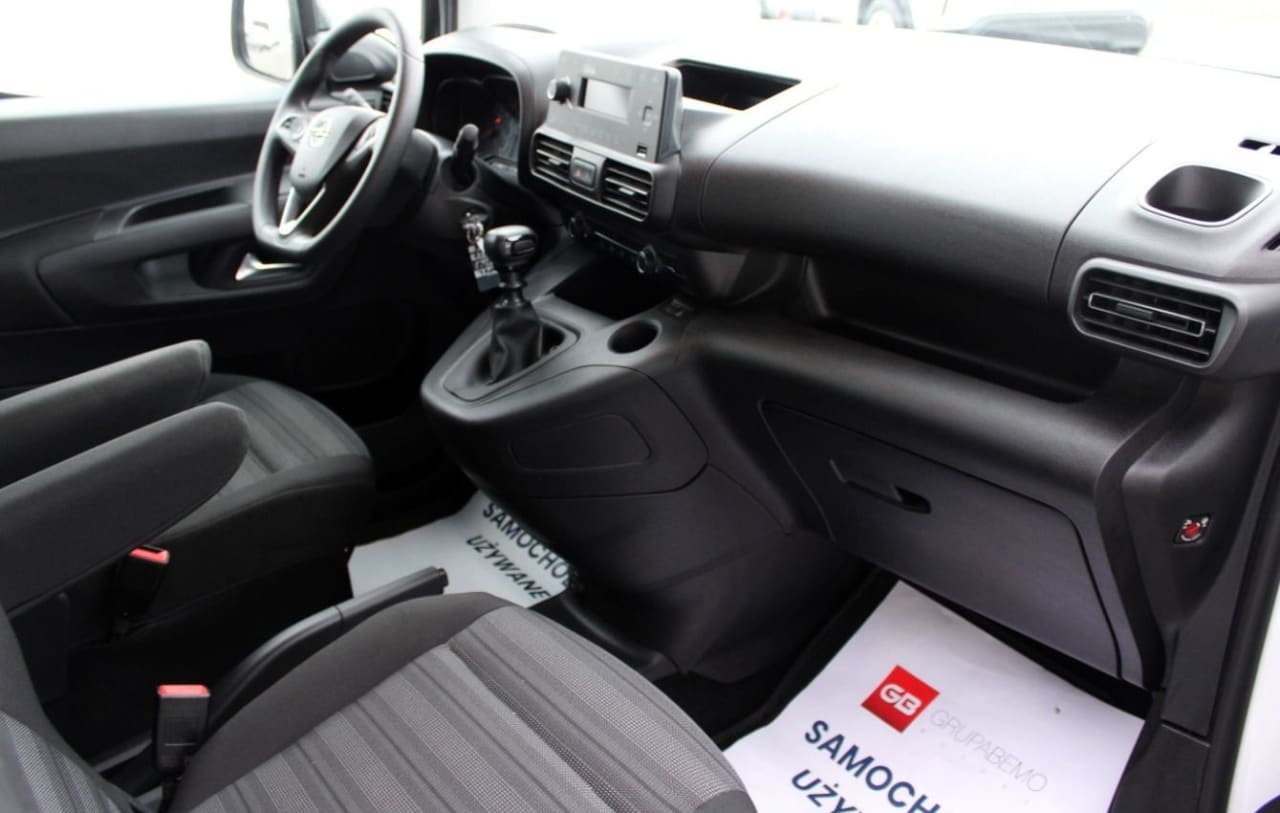 Zdjęcie oferty Opel Combo nr. 17