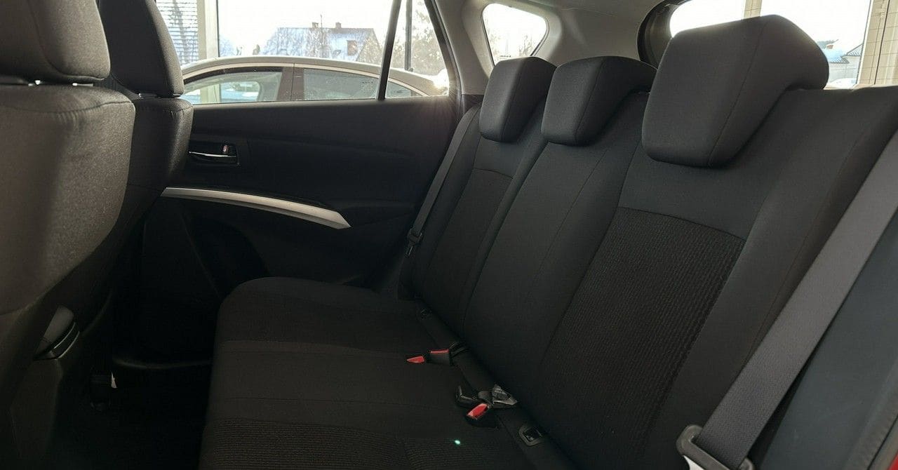Zdjęcie oferty Suzuki SX4 S-Cross nr. 13