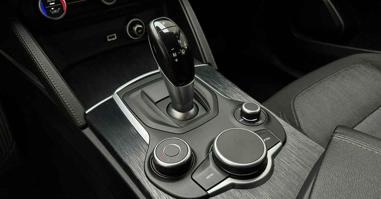 Zdjęcie oferty Alfa romeo Stelvio nr. 9