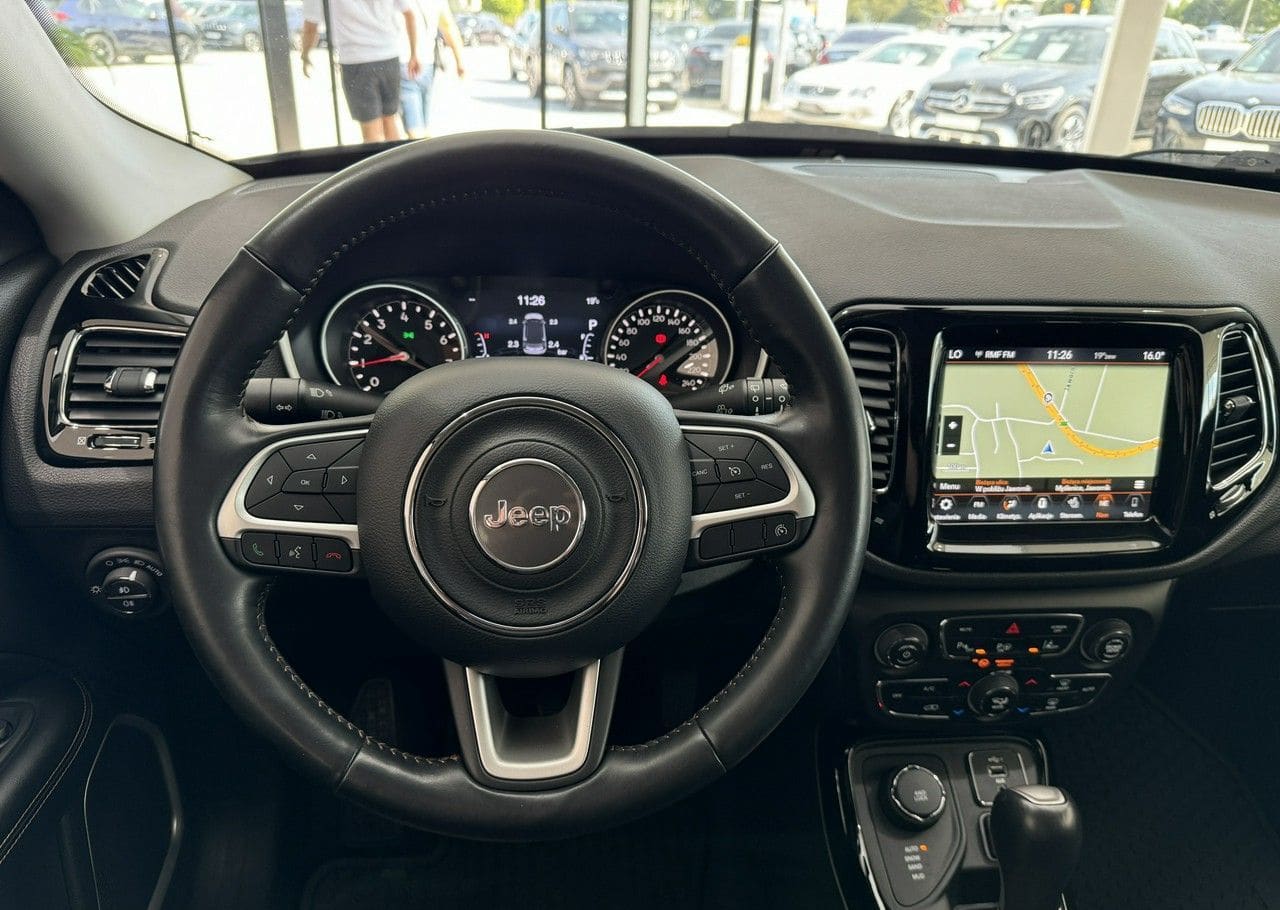 Zdjęcie oferty Jeep Compass nr. 17