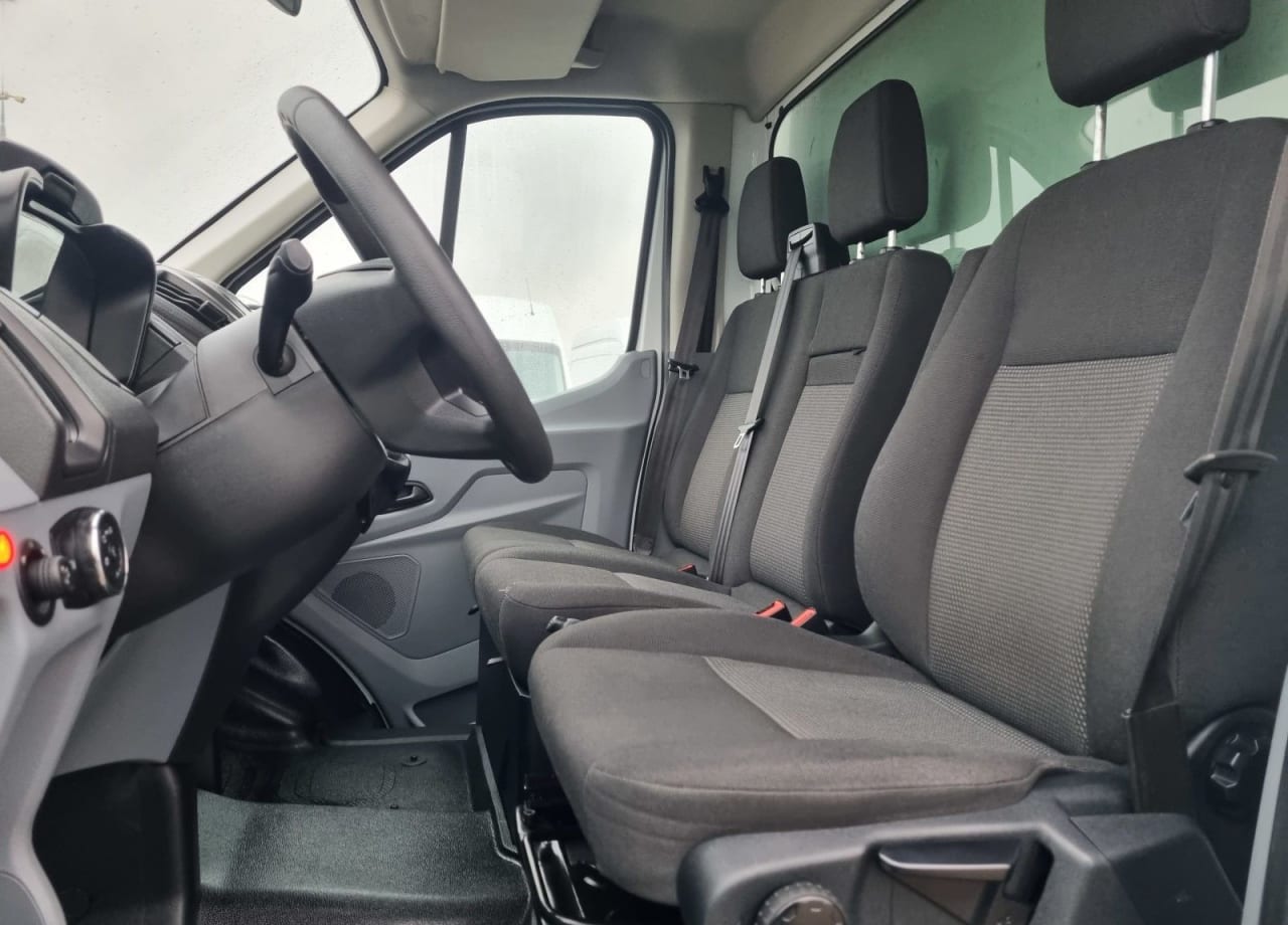 Zdjęcie oferty Ford Transit *99900zl NETTO* Kontener 8 ePAL 2,0 TdCI/170KM nr. 15