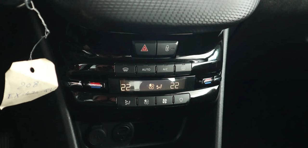 Zdjęcie oferty Peugeot 208 nr. 24