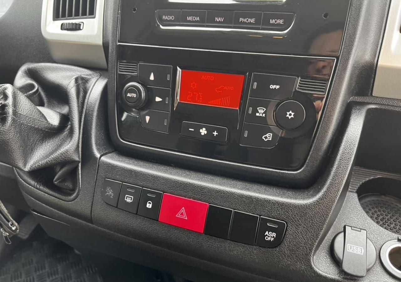 Zdjęcie oferty Peugeot Boxer nr. 14