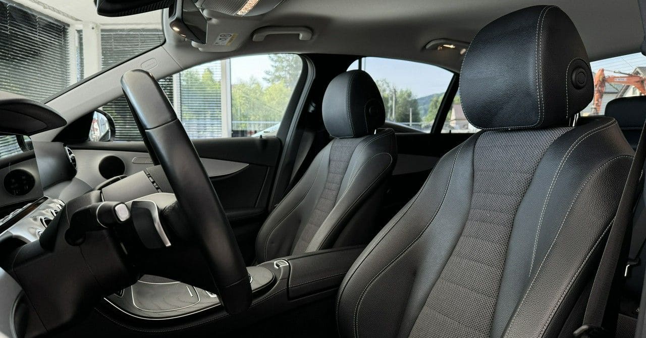 Zdjęcie oferty Mercedes-Benz Klasa E nr. 10