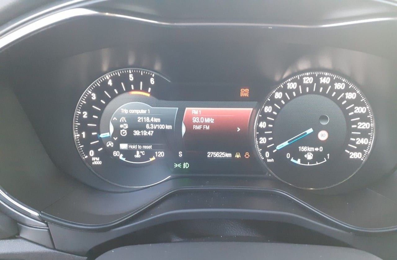 Zdjęcie oferty Ford Mondeo nr. 23