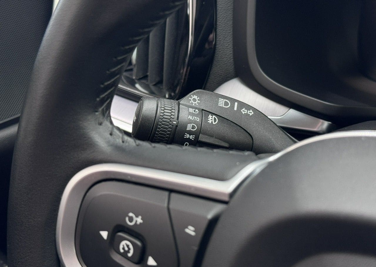 Zdjęcie oferty Volvo V60 nr. 23