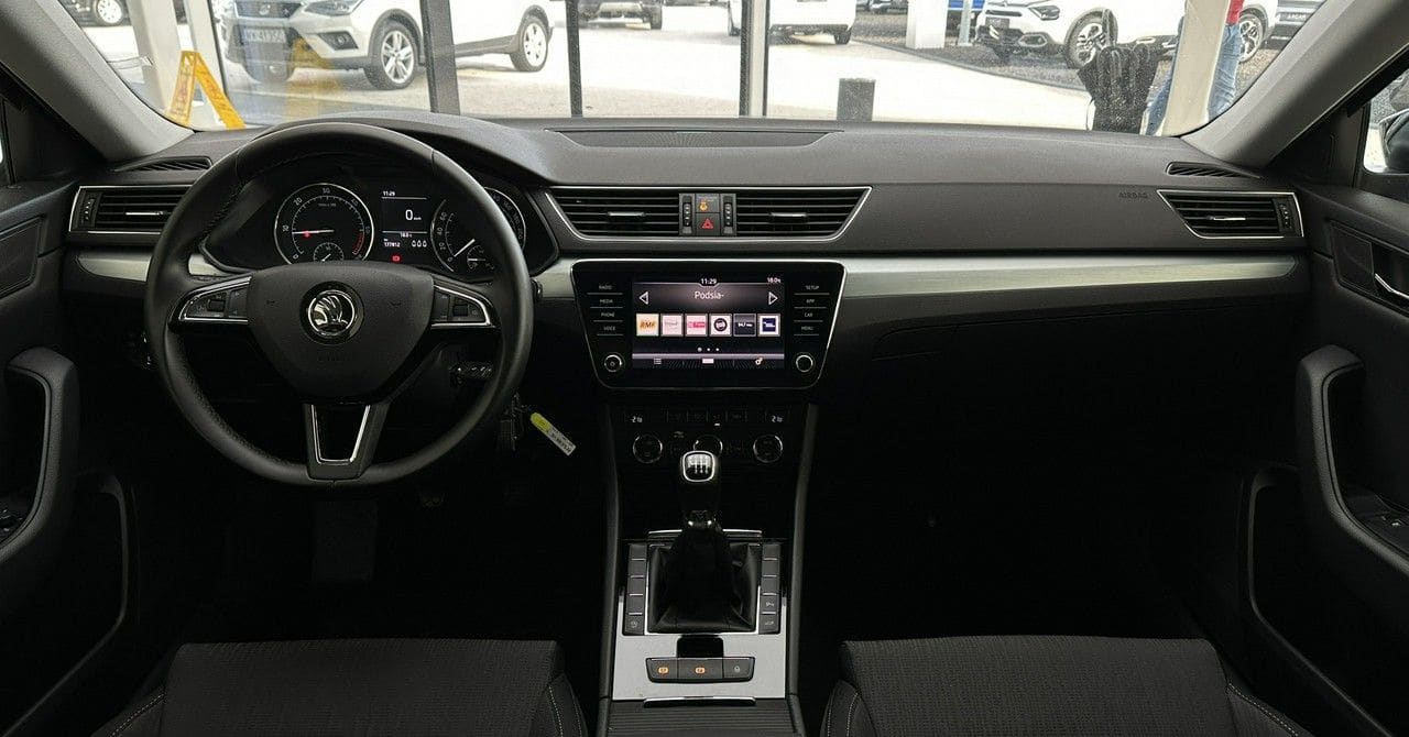 Zdjęcie oferty Skoda Superb nr. 13