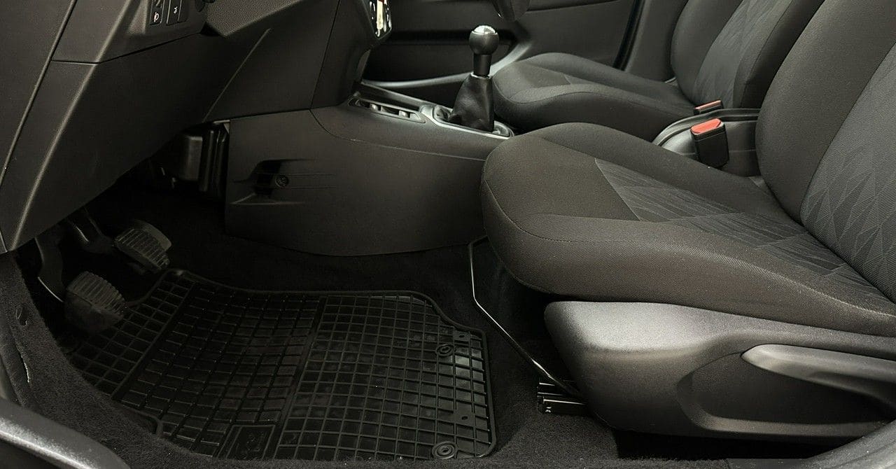 Zdjęcie oferty Citroen c-elysee nr. 11