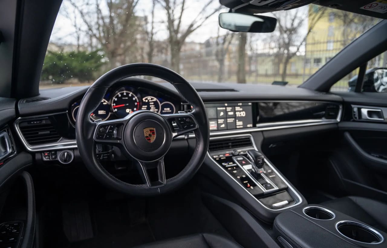 Zdjęcie oferty Porsche Panamera nr. 16