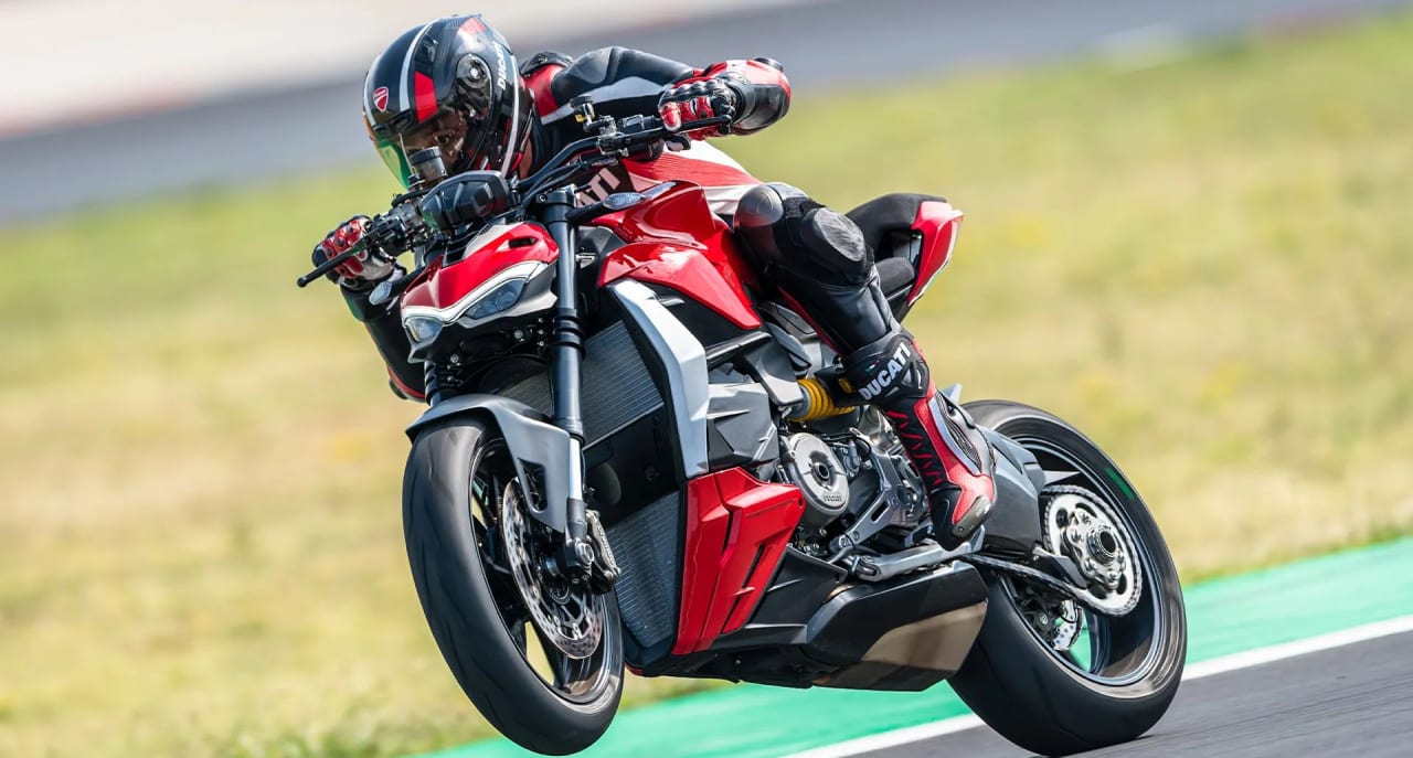 Zdjęcie oferty Ducati streetfighter-v2 nr. 8