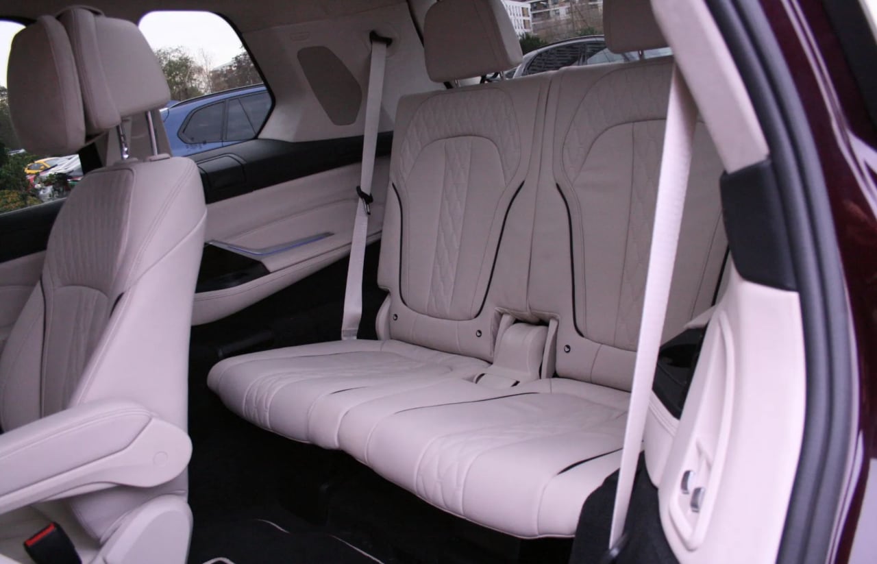 Zdjęcie oferty BMW X7 nr. 17