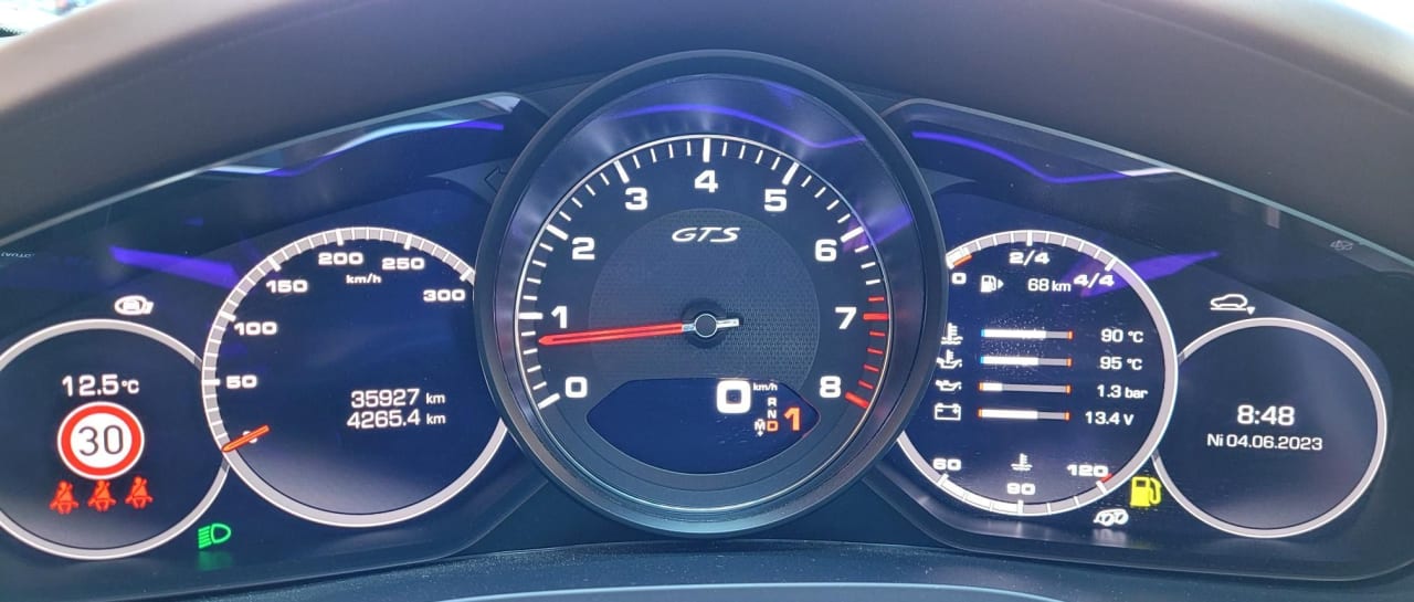 Zdjęcie oferty Porsche Cayenne nr. 20