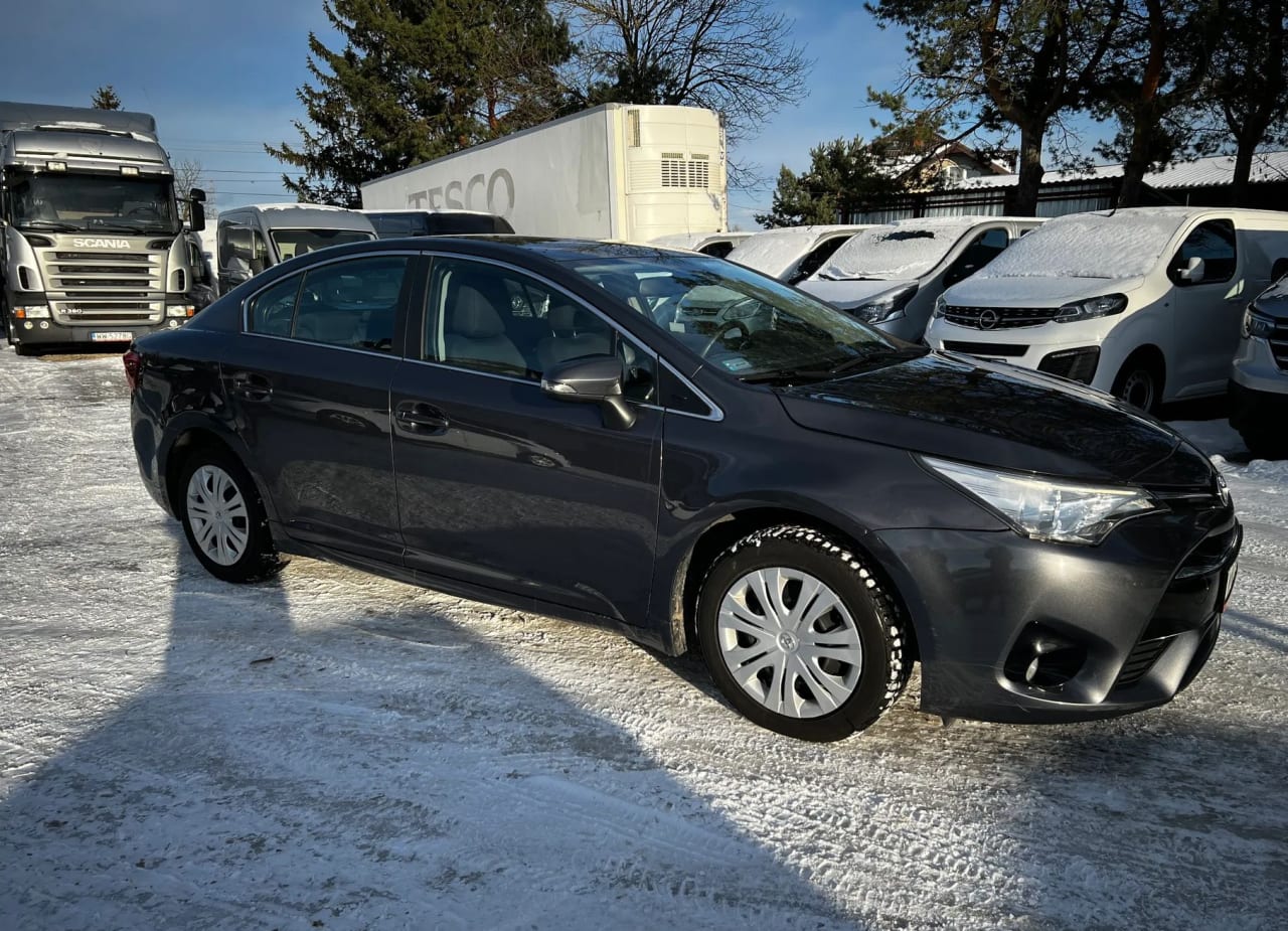Zdjęcie oferty Toyota Avensis nr. 15