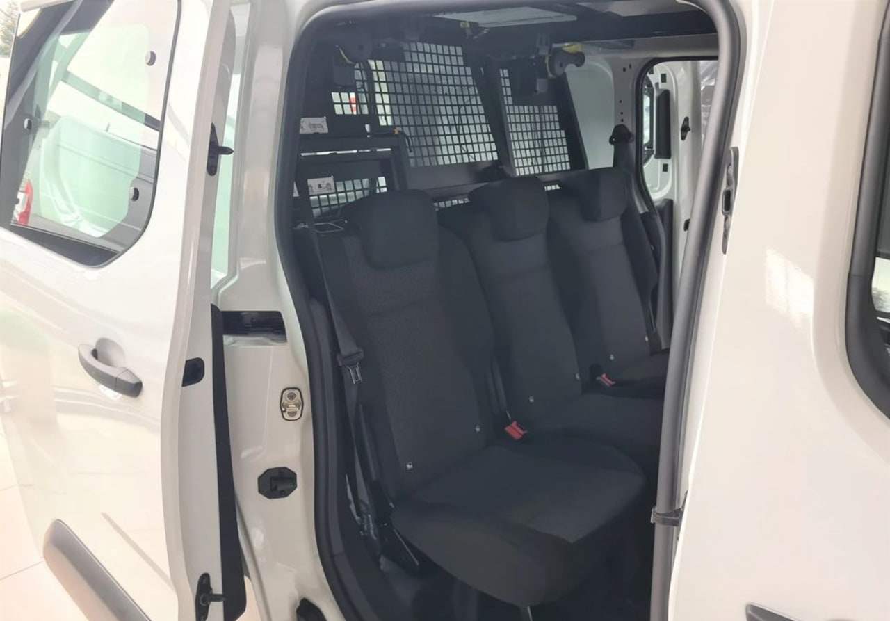 Zdjęcie oferty Peugeot e-Partner nr. 7