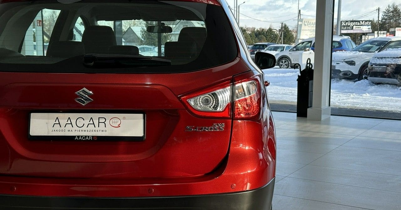 Zdjęcie oferty Suzuki SX4 S-Cross nr. 37
