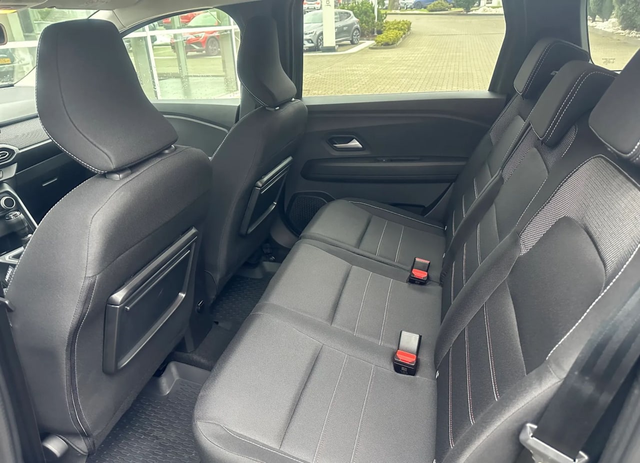 Zdjęcie oferty Dacia Jogger nr. 18