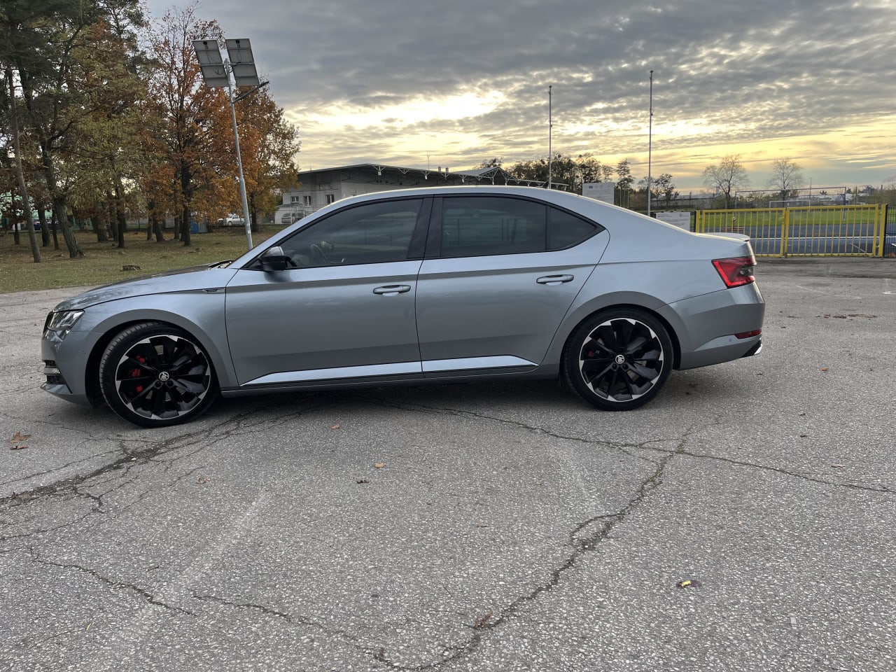 Zdjęcie oferty Skoda Superb nr. 3