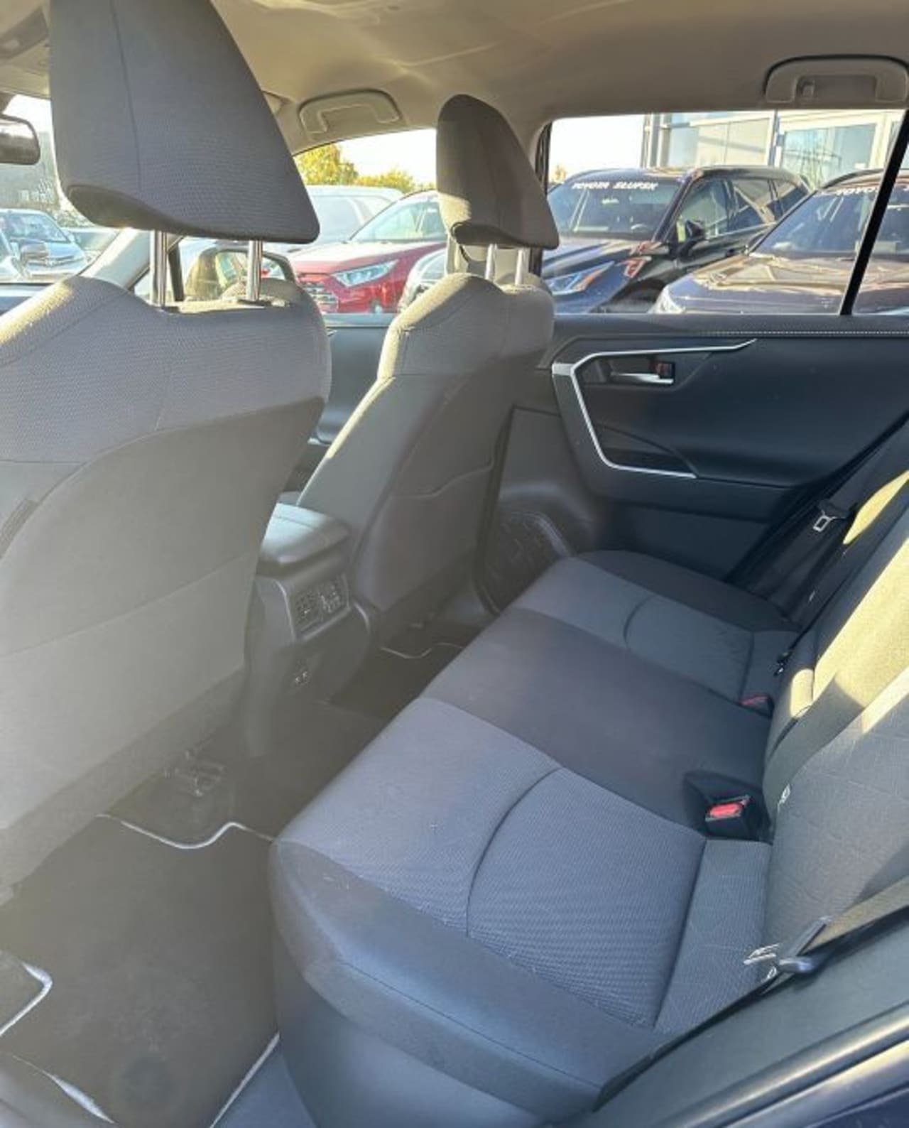 Zdjęcie oferty Toyota RAV4 nr. 12