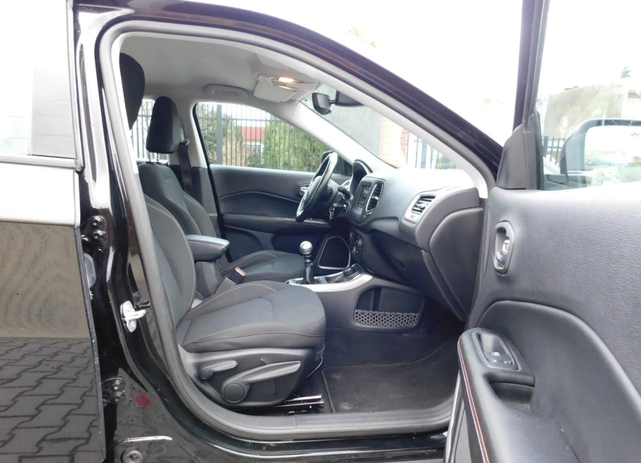 Zdjęcie oferty Jeep Compass nr. 15