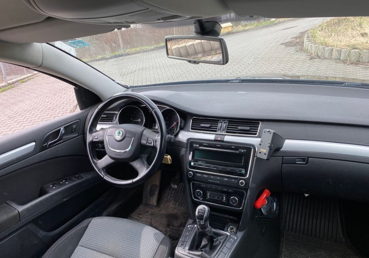 Zdjęcie oferty Skoda Superb nr. 12