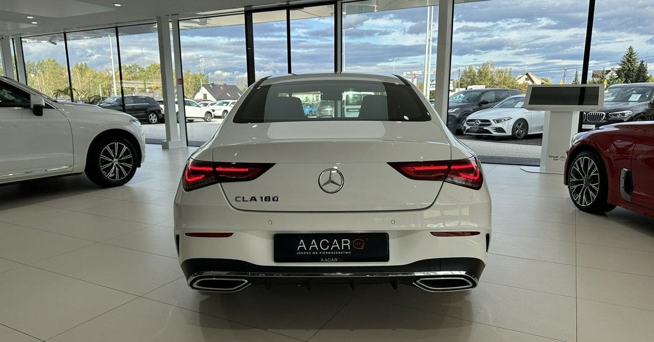 Zdjęcie oferty Mercedes-Benz CLA nr. 4