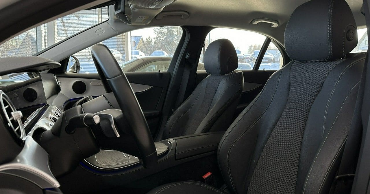 Zdjęcie oferty Mercedes-Benz Klasa E nr. 10