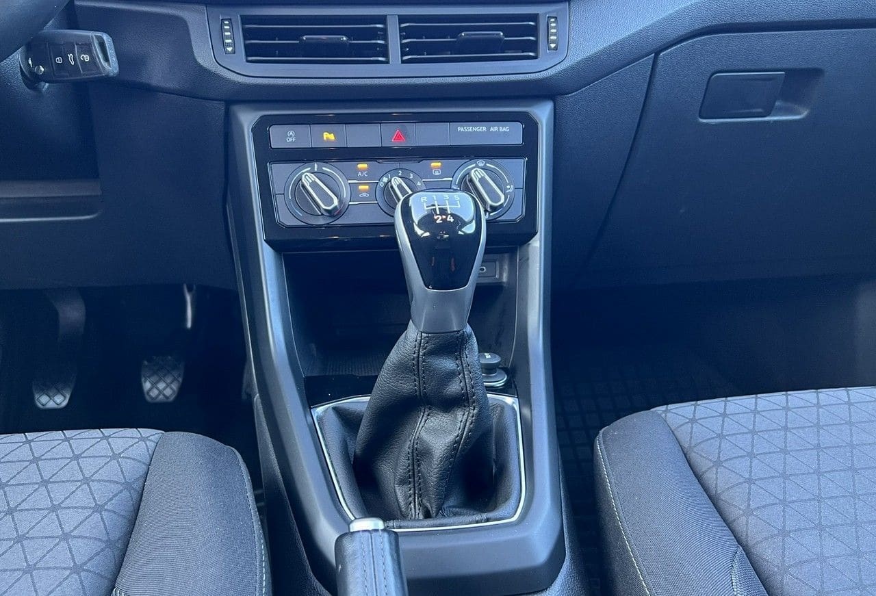 Zdjęcie oferty Volkswagen T-Cross nr. 21