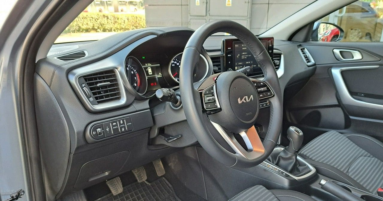 Zdjęcie oferty Kia Ceed nr. 9