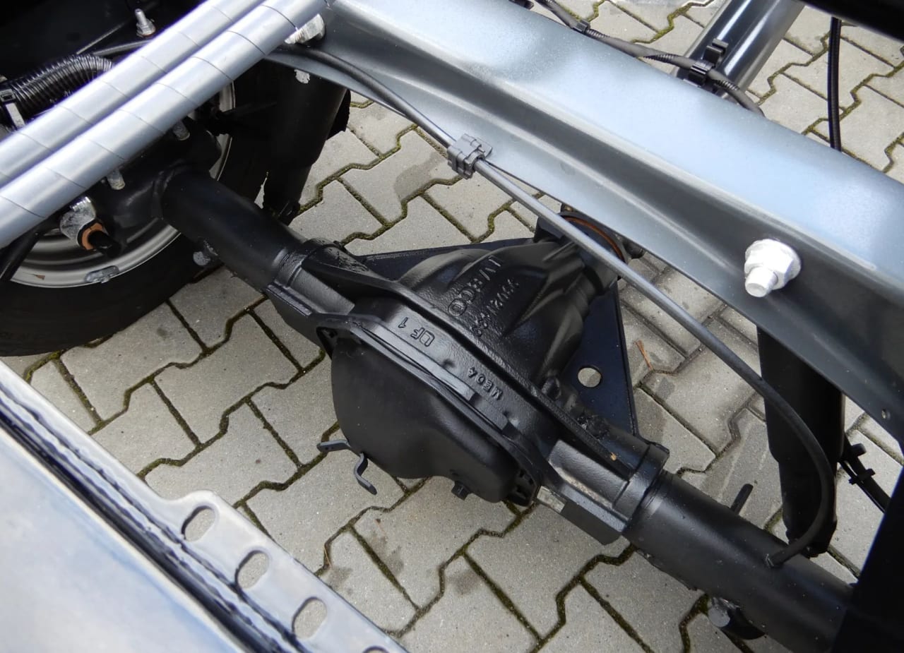 Zdjęcie oferty Iveco DAILY 50C16 HAKOWIEC Udźwig 5000 Kg Długość Zabudowy 3300 MM DMC 3500 Kg Wzmacniany Stan Fabrycznie NOWY nr. 22