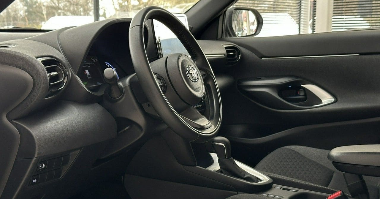 Zdjęcie oferty Toyota Yaris Cross nr. 21
