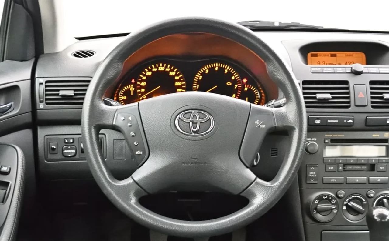 Zdjęcie oferty Toyota Avensis nr. 14