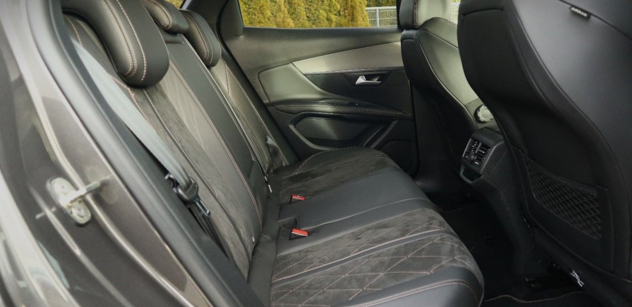 Zdjęcie oferty Peugeot 3008 nr. 16