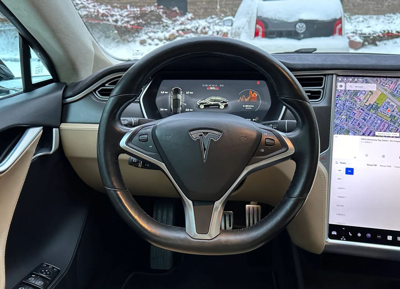 Zdjęcie oferty Tesla Model S nr. 18
