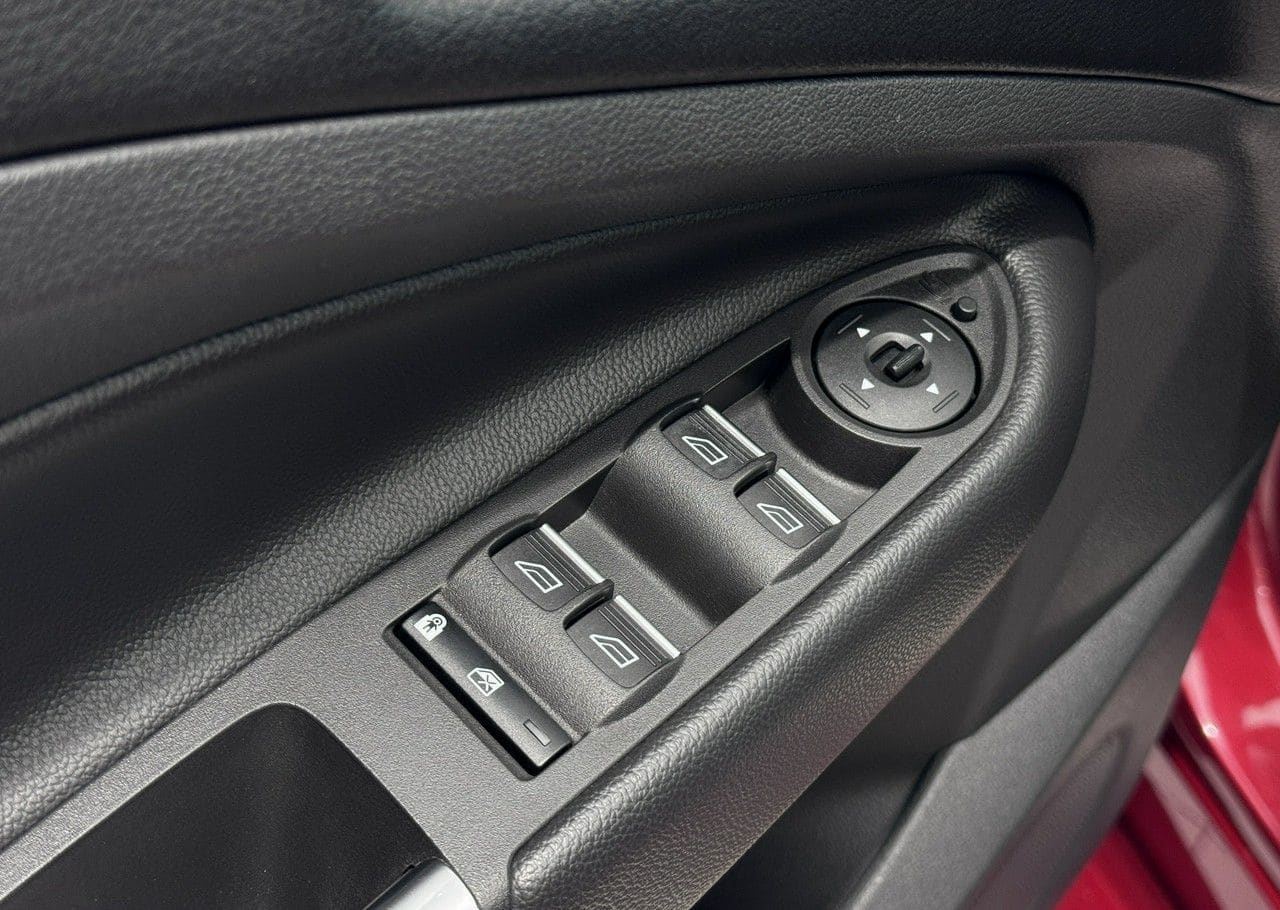 Zdjęcie oferty Ford Kuga nr. 23