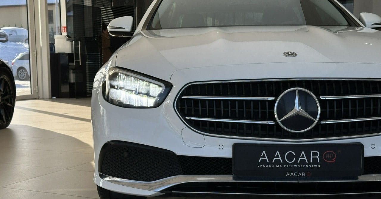 Zdjęcie oferty Mercedes-Benz Klasa E nr. 38