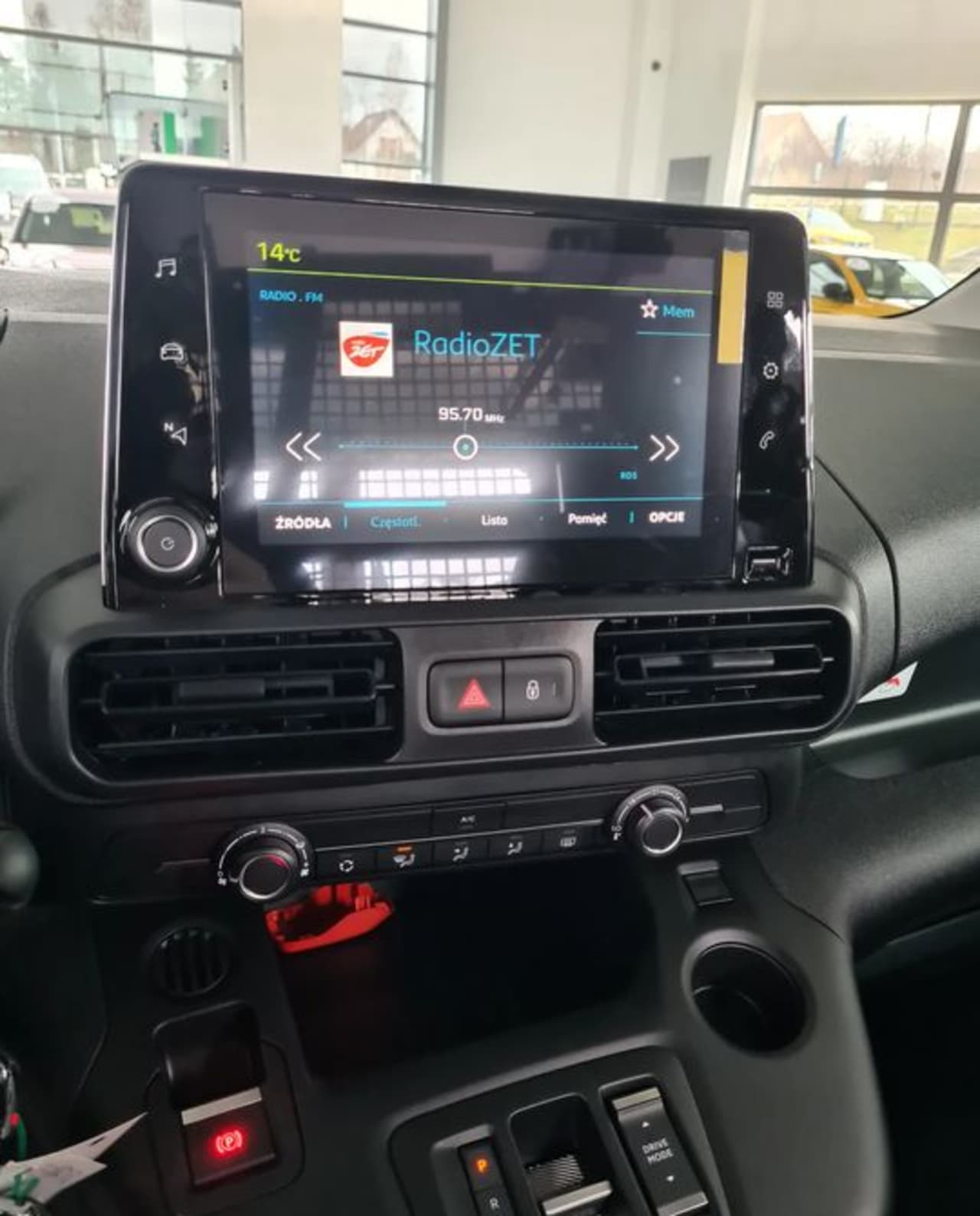 Zdjęcie oferty Peugeot e-Partner nr. 13