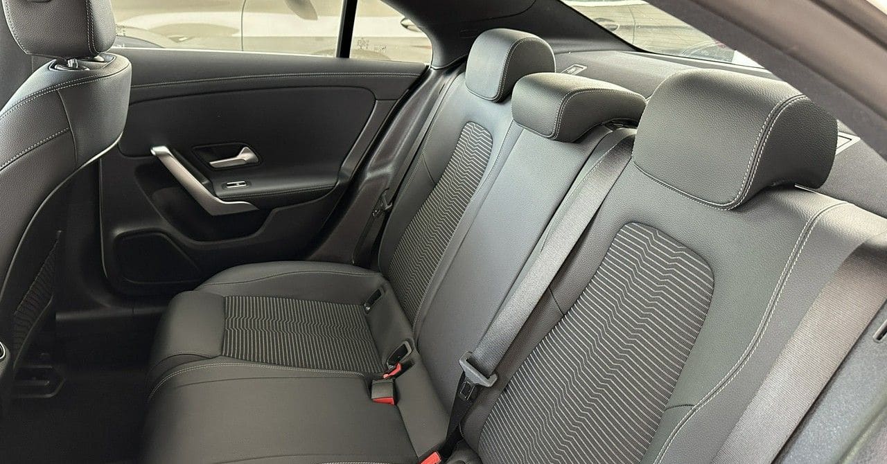 Zdjęcie oferty Mercedes-Benz CLA nr. 15