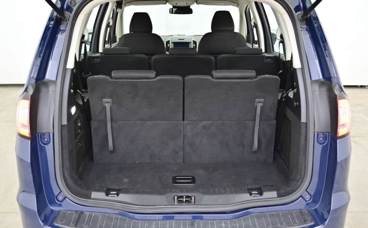 Zdjęcie oferty Ford Galaxy nr. 17