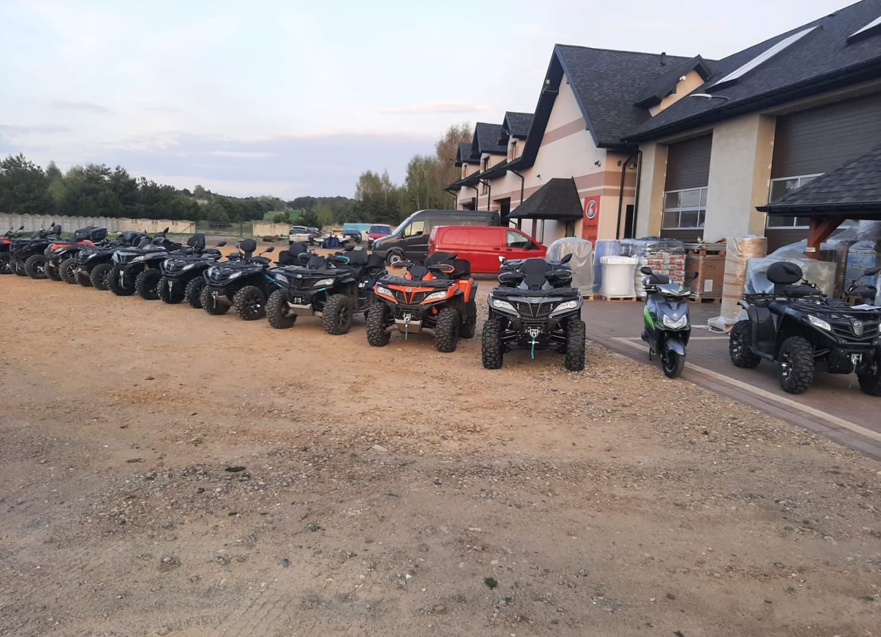 Zdjęcie oferty CFMoto c-force nr. 32
