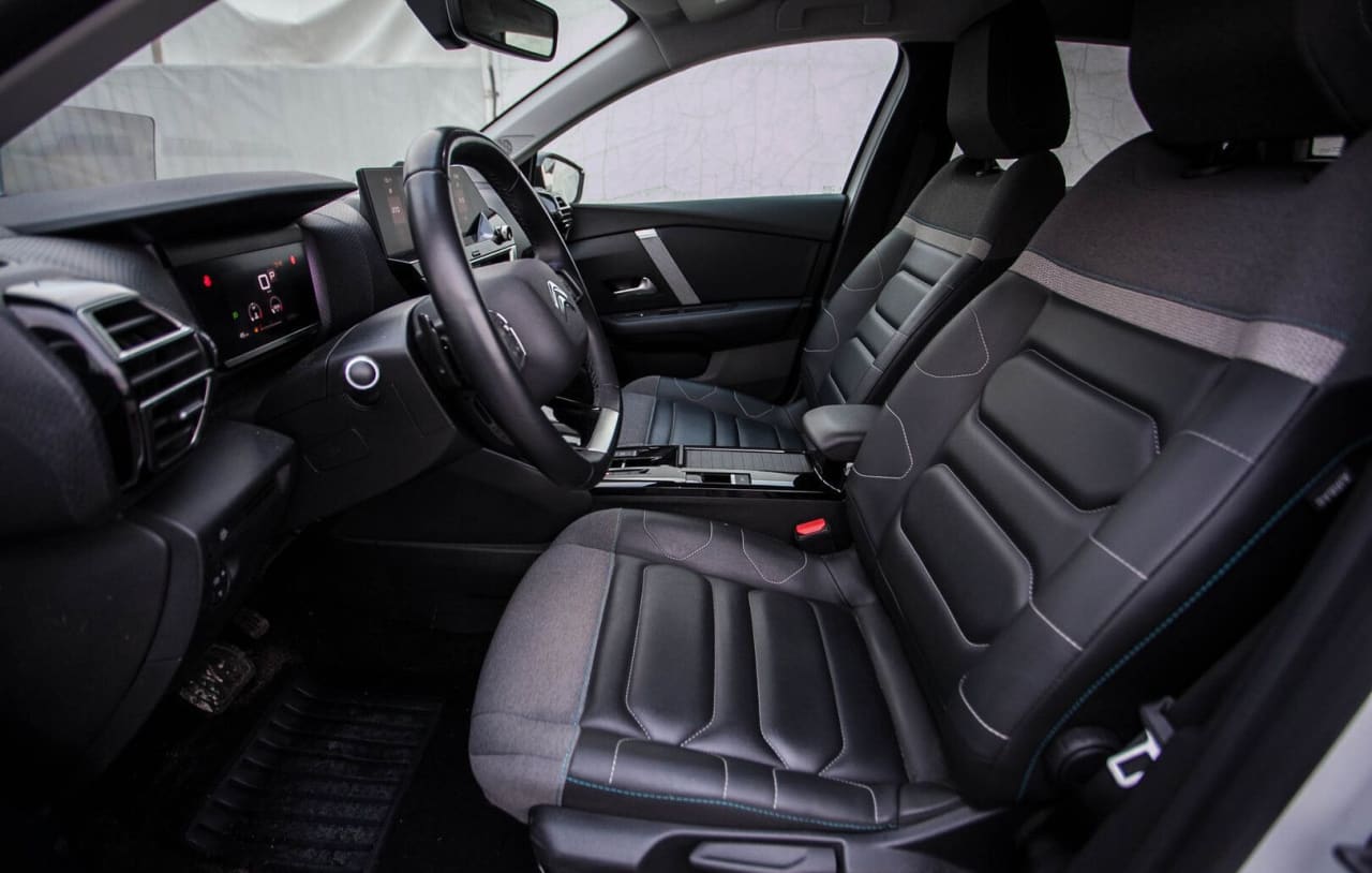 Zdjęcie oferty Citroen C4 nr. 24
